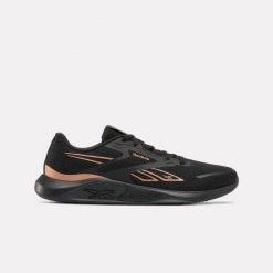 Damskie buty treningowe Reebok NANOFLEX TR 3 100263281 czarne. Czarne obuwie sportowe damskie Reebok, bez wzorów, na fitness i siłownię. Za 417.00 zł.