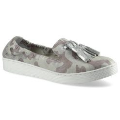 Srebrne Espadryle Lemar Damskie Stylowe Obuwie. Szare espadryle damskie Lemar, na wiosnę, z aplikacjami, ze skóry, eleganckie, bez obcasa, na obcasie, bez zapięcia. Za 159.00 zł.