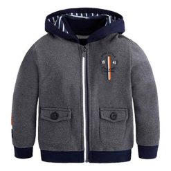 Bluza w kolorze szaro-granatowym. Bluzy dla chłopców marki bonprix. W wyprzedaży za 99.95 zł.