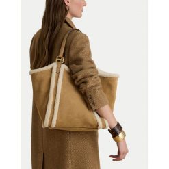 Torebka LAUREN RALPH LAUREN. Brązowe torebki do ręki damskie Lauren Ralph Lauren, bez wzorów, klasyczne, bez dodatków. Za 2,399.00 zł.