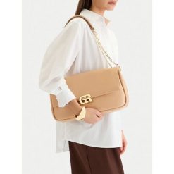 Torebka GINO ROSSI. Brązowe torebki do ręki damskie Gino Rossi, bez wzorów, klasyczne, bez dodatków. Za 329.99 zł.