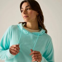 Damska bluza Mayse Marl. Niebieskie bluzy damskie Regatta, m, bez wzorów, z bawełny, z kapturem. Za 179.99 zł.