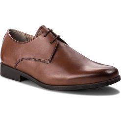 Półbuty CLARKS - Amieson Walk 261152937 Tan Leather. Eleganckie półbuty marki Clarks. Za 429.00 zł.