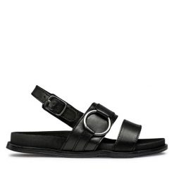 Sandały Lasocki. Czarne sandały damskie Lasocki, bez wzorów, bez obcasa, na płaskiej podeszwie, bez zapięcia. Za 179.99 zł.