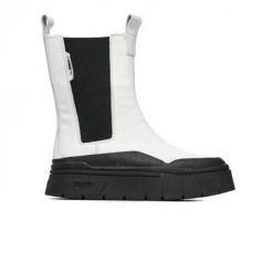 Buty do chodzenia damskie Puma Mayze Stack Chelsea Wns. Białe obuwie sportowe damskie Puma, bez wzorów, z gumy, trekkingowe. W wyprzedaży za 249.00 zł.
