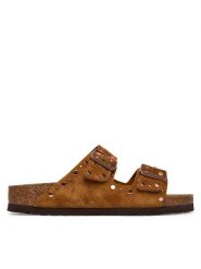 Birkenstock Klapki Arizona Rivet 1031731 Brązowy. Brązowe klapki damskie Birkenstock, bez wzorów, ze skóry, bez obcasa. Za 639.99 zł.