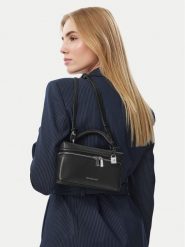 MICHAEL Michael Kors Torebka Jana 32F5SQ1C0L Czarny. Czarne torebki do ręki damskie MICHAEL Michael Kors, bez wzorów, bez dodatków. Za 1,019.00 zł.