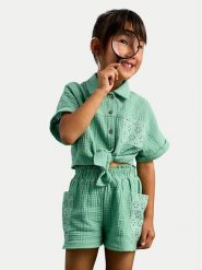Mayoral Komplet koszula i szorty materiałowe 3210 Zielony Regular Fit. Zielone bluzki dla dziewczynek Mayoral, bez wzorów, z bawełny, bez kołnierzyka, bez ramiączek. Za 119.99 zł.