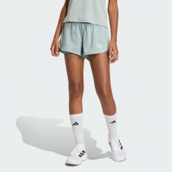 Szorty Pacer Workout Woven 2in1. Zielone obuwie sportowe damskie Adidas, bez wzorów, sportowe, na fitness i siłownię, climacool (adidas). Za 179.00 zł.