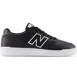 Buty unisex New Balance BB480LBT – czarne. Czarne buty sportowe męskie New Balance, z dresówki, bez zapięcia, trekkingowe. Za 249.99 zł.