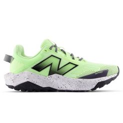 Buty damskie New Balance DynaSoft Nitrel v6 WNTR18Z – zielone. Zielone obuwie sportowe damskie New Balance, bez wzorów, z materiału, do biegania. Za 449.99 zł.