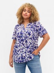 Zizzi Bluzka CA02310O Fioletowy Regular Fit. Fioletowe bluzki damskie Zizzi, m, bez wzorów, z syntetyku, bez kołnierzyka, bez ramiączek. Za 99.99 zł.
