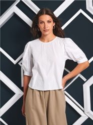 Bluzka - biały. Białe bluzki damskie Sinsay, l, bez wzorów, z bawełny, bez kołnierzyka, bez ramiączek. Za 39.99 zł.