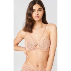For Love & Lemons Biustonosz na fiszbinach Miranda - Beige,Nude. Brązowe biustonosze For Love & Lemons, z haftami. W wyprzedaży za 210.78 zł.