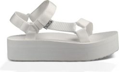 Teva Sandały damskie Flatform Universal Białe r. 37. Białe sandały damskie Teva, bez wzorów, bez obcasa, bez zapięcia. Za 244.17 zł.