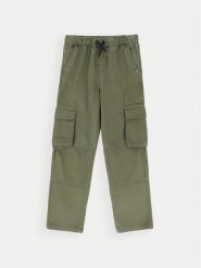 Coccodrillo Spodnie materiałowe ZC4119102GBJ Zielony Regular Fit. Zielone spodnie materiałowe dla chłopców COCCODRILLO, bez wzorów, z bawełny. Za 79.99 zł.