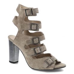 Brązowe Sandały Karino Damskie Buty Na Obcasie. Brązowe klapki damskie Karino, bez wzorów, bez obcasa, na obcasie, bez zapięcia. Za 209.00 zł.