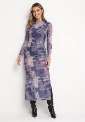 Granatowa Dopasowana Sukienka Maxi w Fantazyjny Print Sartine. Niebieskie sukienki damskie Born2be, l, z aplikacjami, bez kołnierzyka, bez ramiączek, maxi, dopasowane. Za 149.99 zł.
