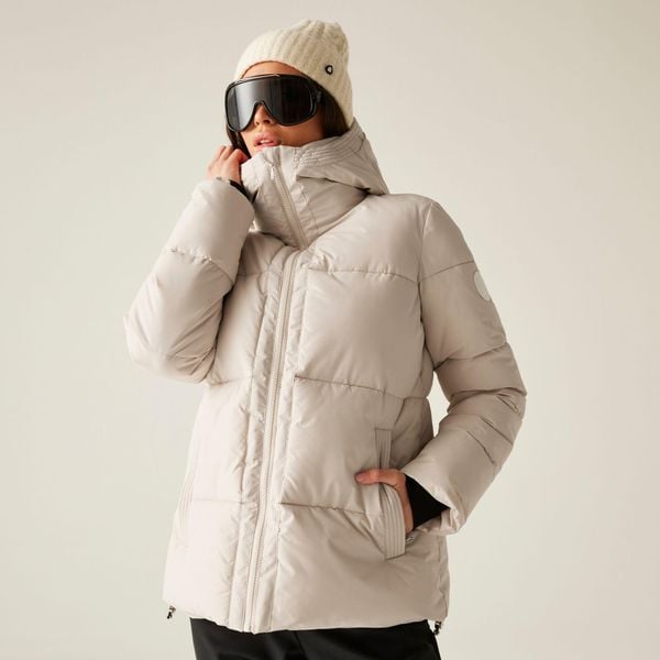 Kurtka damska zimowa ocieplana Milleu Dare 2b. Szare kurtki damskie Dare 2b, na zimę, bez wzorów, z puchu, bez kaptura, trekkingowe. W wyprzedaży za 449.99 zł.