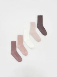 Bawełniane skarpetki 5 pack - pastelowy róż. Czerwone skarpety damskie Reserved, bez wzorów, z bawełny. W wyprzedaży za 32.99 zł.