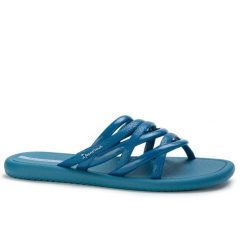 Klapki damskie Ipanema 83606 MUE SOL SLIDE FEM. Niebieskie klapki damskie Ipanema, bez wzorów, z materiału, eleganckie, bez obcasa. Za 49.00 zł.