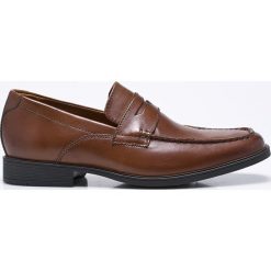 Clarks - Półbuty. Eleganckie półbuty Clarks, z materiału. W wyprzedaży za 219.90 zł.