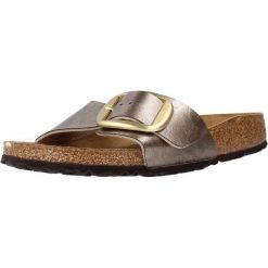 Klapki damskie Birkenstock Madrid Big Buckle. Szare klapki damskie Birkenstock, bez wzorów, z materiału, bez obcasa. Za 688.00 zł.