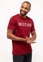 Męski T-Shirt Koszulka MUSTANG Style Austin Syrah 1014695 7187. Czerwone t-shirty męskie Mustang, m, z aplikacjami, z bawełny, klasyczne, bez kołnierzyka. Za 69.99 zł.