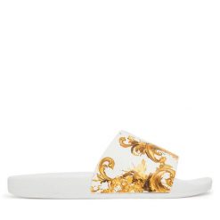 Klapki Versace Jeans Couture. Białe klapki damskie Versace Jeans Couture, bez wzorów, z jeansu, bez obcasa. Za 359.99 zł.