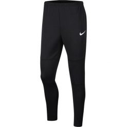 Spodnie Dresowe Unisex Dla Dorosłych Park 20. Czarne szorty męskie Nike, m, bez wzorów, z dresówki. Za 159.99 zł.