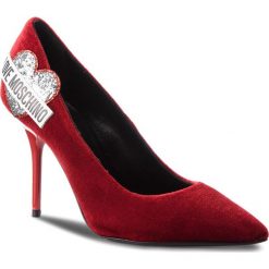 Szpilki LOVE MOSCHINO - JA10039C16IFX500 Rosso. Czerwone szpilki damskie Love Moschino, z materiału. Za 959.00 zł.