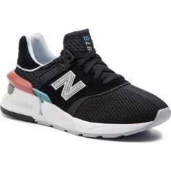 Sneakersy NEW BALANCE - WS997XTA Czarny. Czarne półbuty damskie New Balance, bez wzorów, z materiału, bez obcasa, na płaskiej podeszwie, bez zapięcia. W wyprzedaży za 329.00 zł.