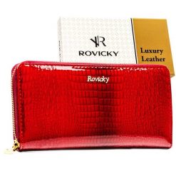 Lakierowany portfel w typie piórnika ze skóry naturalnej w czerwonym kolorze zamykany na suwak RH-25-1-RS Rovicky. Czerwone portfele damskie ROVICKY, bez wzorów, z lakierowanej skóry. Za 99.99 zł.