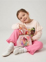 Torebka z błyszczącym wykończeniem i ozdobną rączką Disney - różowy. Czerwone torby i plecaki dziecięce Sinsay. Za 39.99 zł.