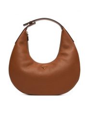 Guess Torebka Evie HWBG96 64020 Brązowy. Brązowe torebki do ręki damskie Guess, z aplikacjami, ze skóry, bez dodatków. Za 639.99 zł.