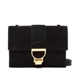 Torebka Coccinelle. Czarne listonoszki damskie Coccinelle, bez wzorów, bez dodatków. Za 1,159.00 zł.