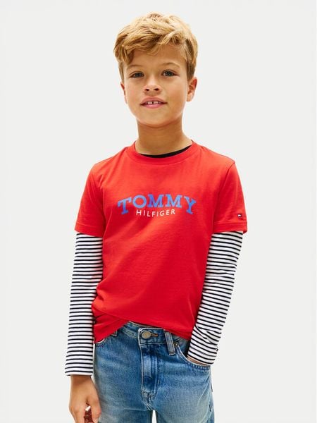 Tommy Hilfiger T-Shirt KB0KB10263 Czerwony Regular Fit. Czerwone t-shirty dla chłopców Tommy Hilfiger, bez wzorów, z bawełny, bez ramiączek. Za 69.99 zł.