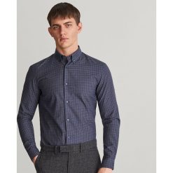 Wzorzysta koszula slim - Szary. Koszule męskie marki Reserved. W wyprzedaży za 59.99 zł.