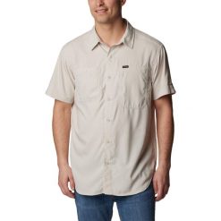 Koszula z krótkim rękawem męska Columbia Silver Ridge Utility Short Sleeve. Brązowe koszule męskie Columbia, m, bez wzorów, bez kołnierzyka, bez ramiączek, trekkingowe. Za 239.99 zł.