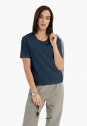 Ciemnoniebieska bluzka z modalu TM-ELI. Niebieskie t-shirty damskie Volcano, s, bez wzorów, z elastanu, wizytowe, bez kołnierzyka. Za 79.99 zł.