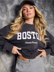 Bluza z napisem - szary. Szare bluzy damskie Sinsay, l, bez wzorów, bez kaptura. W wyprzedaży za 25.99 zł.