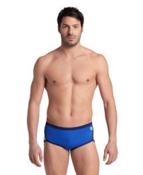 Szorty kąpielowe Arena Icons Swim Low Waist Short Solid ROYAL-NAVY 65. Niebieskie krótkie spodenki sportowe męskie Arena, m, bez wzorów, z materiału, do pływania. Za 150.99 zł.