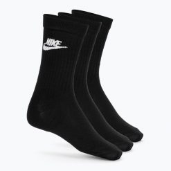 Skarpety Nike Sportswear Everyday Essential 3 pary. Czarne skarpety damskie Nike, bez wzorów. Za 110.70 zł.