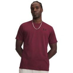 Under Armour Męska Koszulka Sportstyle Left Chest 1326799. Czarne koszulki sportowe męskie Under Armour, m, bez wzorów, z bawełny, bez kołnierzyka, bez ramiączek, na fitness i siłownię. Za 127.25 zł.