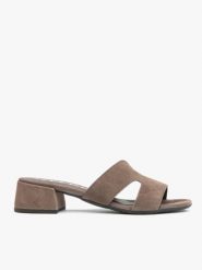 Ciemnobrązowe klapki na niewielkim obcasie. Szare klapki damskie Ryłko, bez wzorów, ze skóry, eleganckie, bez obcasa, na obcasie. Za 299.99 zł.