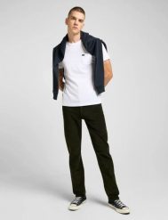 MĘSKIE SPODNIE LEE DAREN ZIP FLY OLIVE NIGHT 112373982. Zielone spodnie materiałowe męskie Lee, l, bez wzorów, z materiału. Za 219.99 zł.