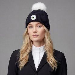 Czapka z pomponem Galop Wear. Czarne czapki i kapelusze damskie GALOP WEAR, na zimę, z aplikacjami, z bawełny, eleganckie. Za 139.00 zł.