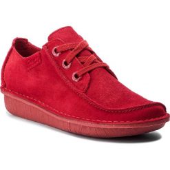 Półbuty CLARKS - Funny Dream 261357274 Red Suede. Półbuty damskie marki Clarks. W wyprzedaży za 239.00 zł.