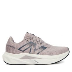 Buty do biegania New Balance. Fioletowe obuwie sportowe damskie New Balance, bez wzorów, do biegania. Za 599.99 zł.