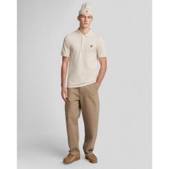 Zwykła koszulka polo Lyle & Scott. Szare koszulki polo męskie LYLE AND SCOTT, m, bez wzorów, z bawełny, eleganckie, bez ramiączek. Za 260.20 zł.